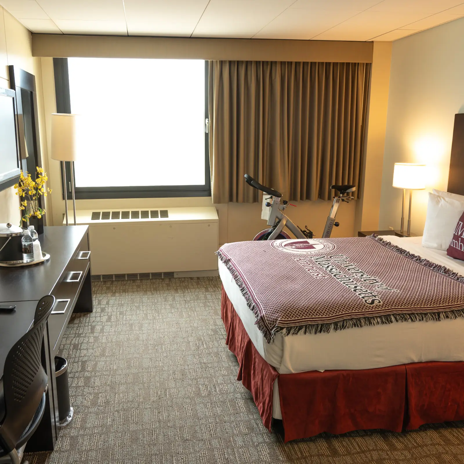 Peleton Bike Room - Hotel UMass